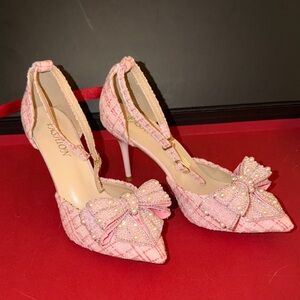 Elegant Pink Plaid Heels with Bow Accents